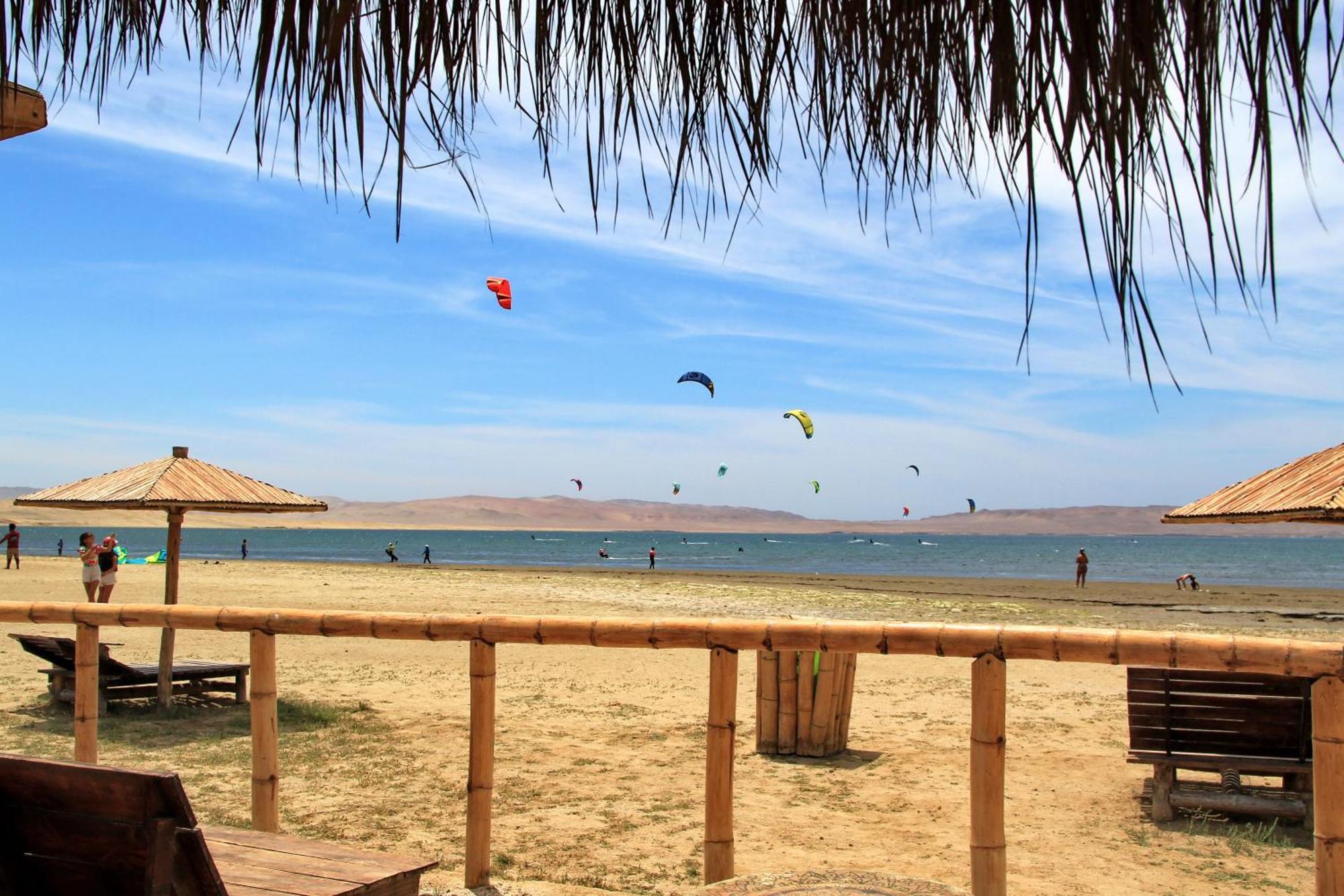 Bamboo Paracas Hotel Esterno foto